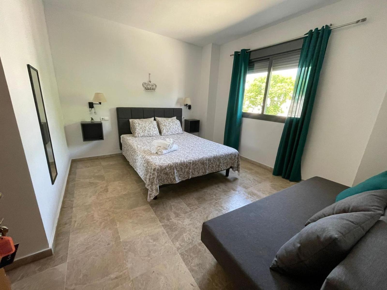 Stelarium-Suite Con Bano Privado En Casa Compartida-Uebica2 Майрена-дель-Альхарафе Екстер'єр фото
