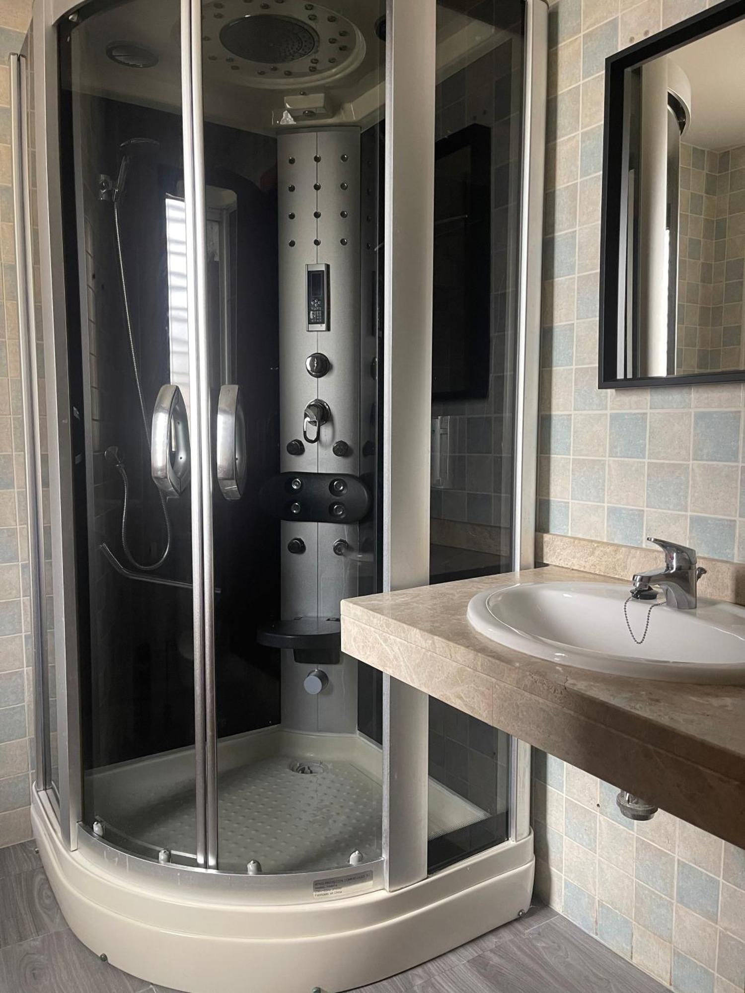 Stelarium-Suite Con Bano Privado En Casa Compartida-Uebica2 Майрена-дель-Альхарафе Екстер'єр фото